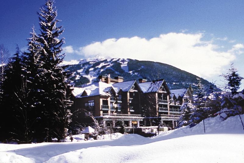 Pinnacle Hotel Γουίστλερ Εξωτερικό φωτογραφία