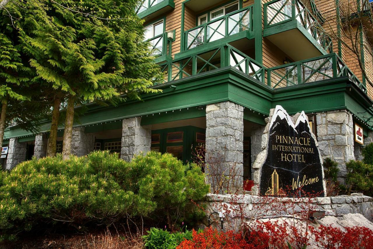 Pinnacle Hotel Γουίστλερ Εξωτερικό φωτογραφία